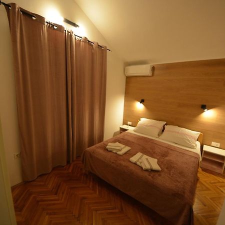 Apartman Milosevic โกตอร์ ภายนอก รูปภาพ